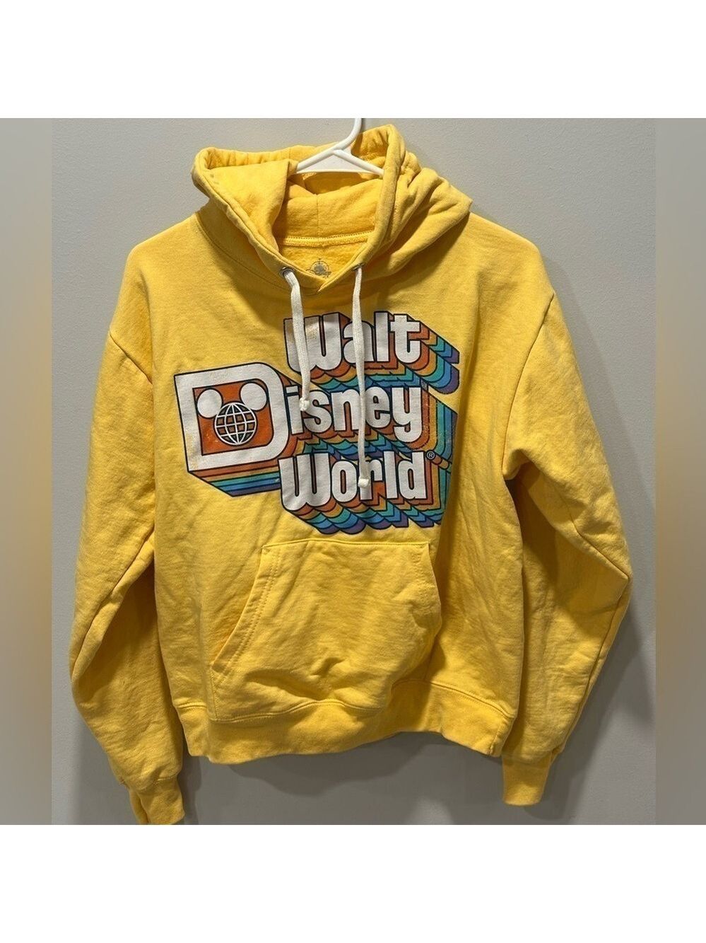 Walt Disney World Men’s Yellow Hoodie Size Small